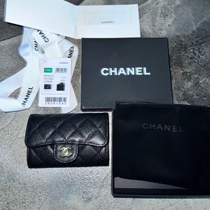 USED Authentic Chanel MINI quilted caviar flap wallet